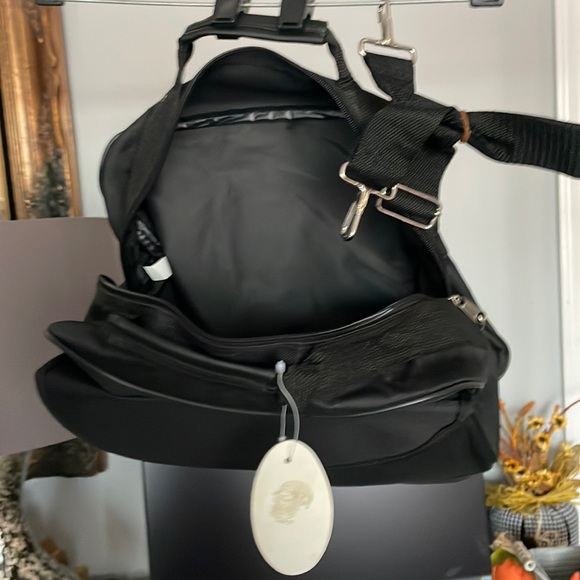 GNDI carry-on bag with shoulder strap global new beginnings Munster Indiana - Picture 2 of 9